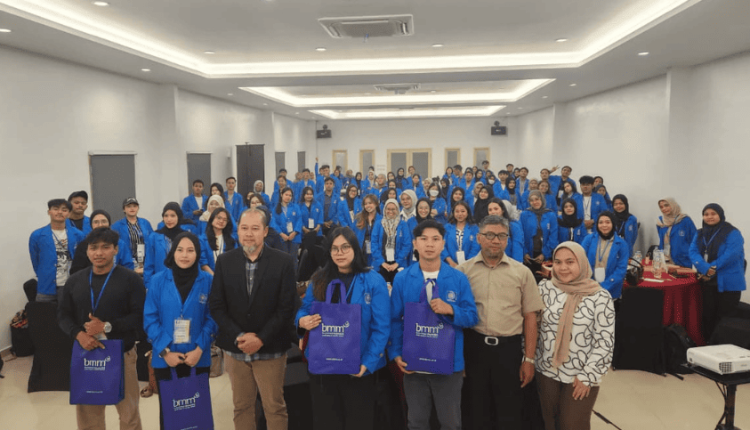 Asah Pitching dan Negosiasi Generasi Z, Prodi Manajemen UBSI Gelar Business Bootcamp