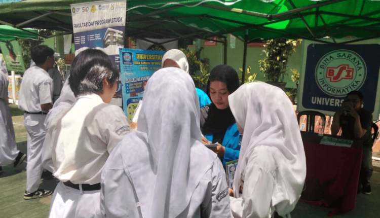 Menemukan Arah Masa Depan Lewat Edufair Bersama UBSI Kampus Fatmawati