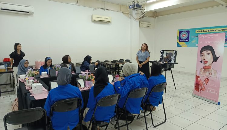 Siap Masuk Dunia Kerja, Mahasiswa Ilmu Komunikasi UBSI Diasah Grooming Lewat Beauty and Handsome Class