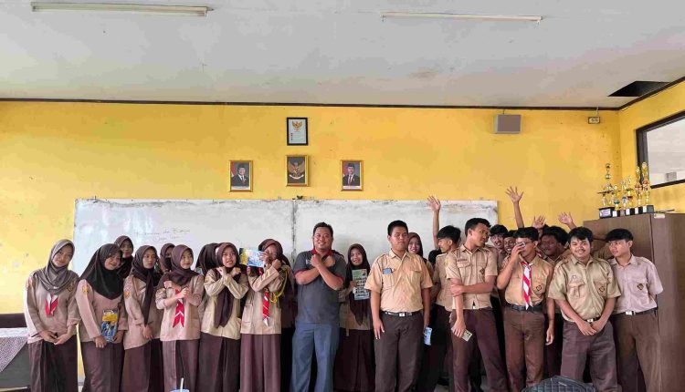 Manfaat Sosialisasi Kampus terhadap Siswa SMA/SMK dalam Mempersiapkan Diri Menuju Masa Depan