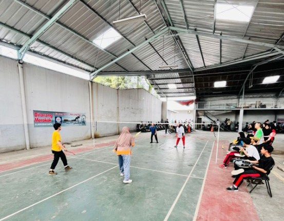 Badminton