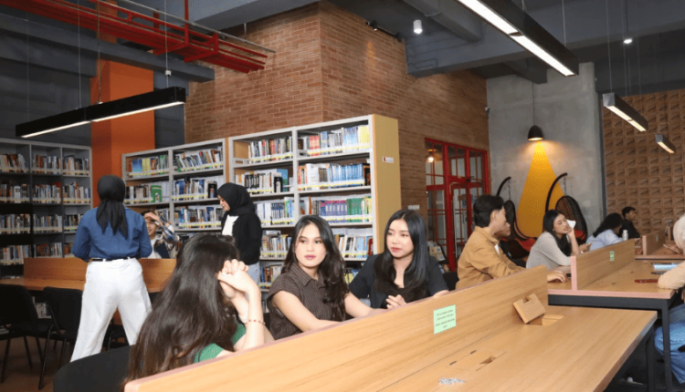 Biaya Kuliah Terjangkau