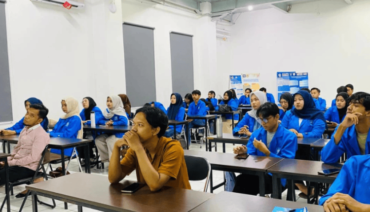Pengembangan Soft Skills