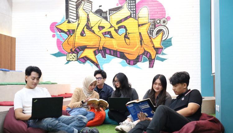 Peran UBSI Kampus Cikarang dalam Mencetak Generasi Adaptif di Kawasan Industri Bekasi