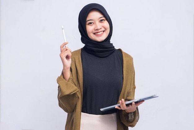 Prodi Sistem Informasi Akuntansi: Manifesting Auditor atau Terjebak di Labirin Excel?