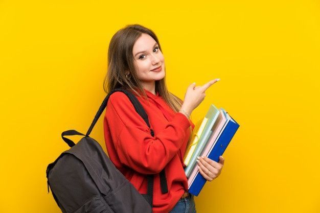 Kuliah Tak Harus Jauh: Alasan Generasi Muda Cikampek Enggan Merantau