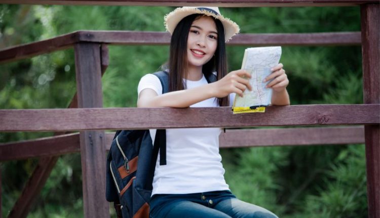 Hobi Traveling Bisa Jadi Karier Serius: Inilah Alasan Memilih Prodi Pariwisata