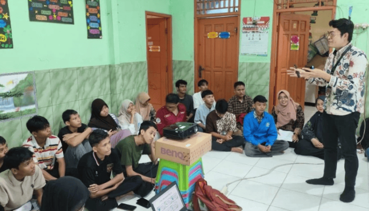 Berbagi Sesama Insan