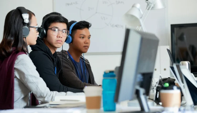 3 Profesi IT Paling Dicari 2026 yang Bisa Kamu Raih di Prodi Teknologi Informasi UBSI Kampus Cibitung