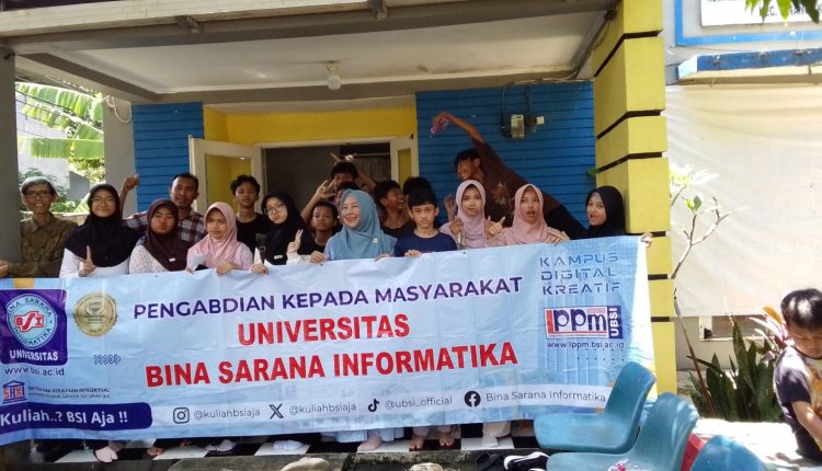 Ngetik Profesional Sekaligus Jago Inggris, Remaja Kunciran Dibekali Skill Masa Depan