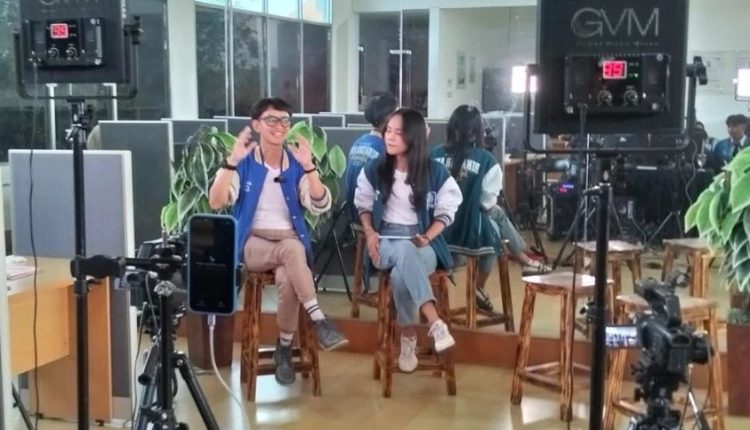 Hangout Campus Online Jadi Ajang Inspirasi Talenta Digital Muda di Bidang Web Design
