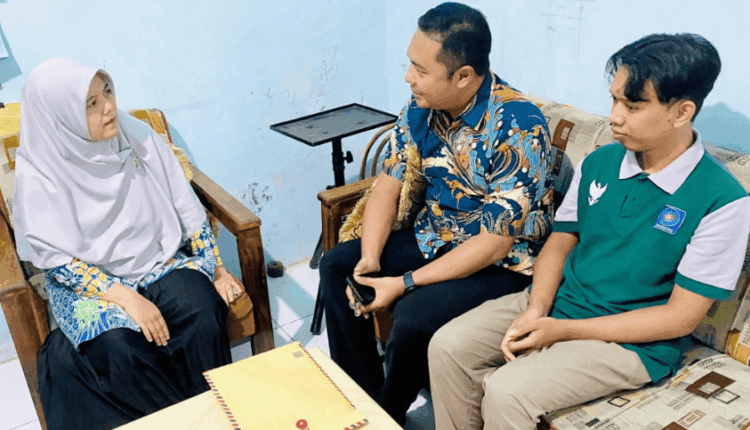 Beasiswa Jalur Undangan