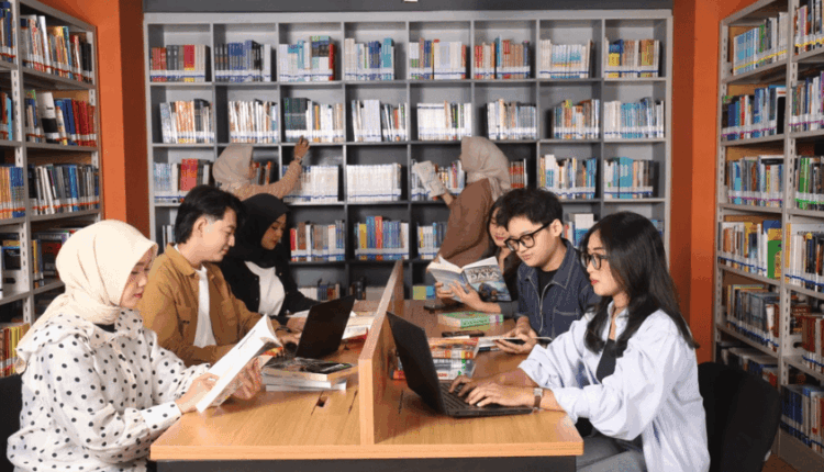 Kuliah Sambil Kerja