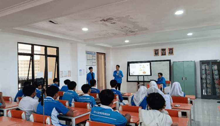 Mahasiswa UBSI