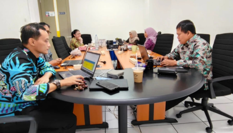 Prodi Perhotelan UBSI Kampus Yogyakarta Optimalkan Persiapan Akreditasi melalui Karantina Dokumen Hybrid