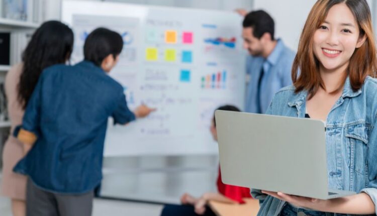Saatnya Generasi Z Bangun Personal Branding dari Dunia Kuliah