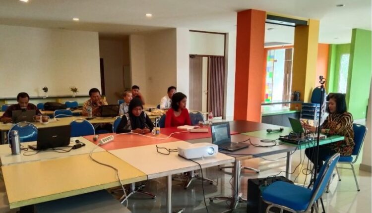 Review Kurikulum Prodi Perhotelan UBSI Selaraskan Kompetensi Lulusan dengan Kebutuhan Industri