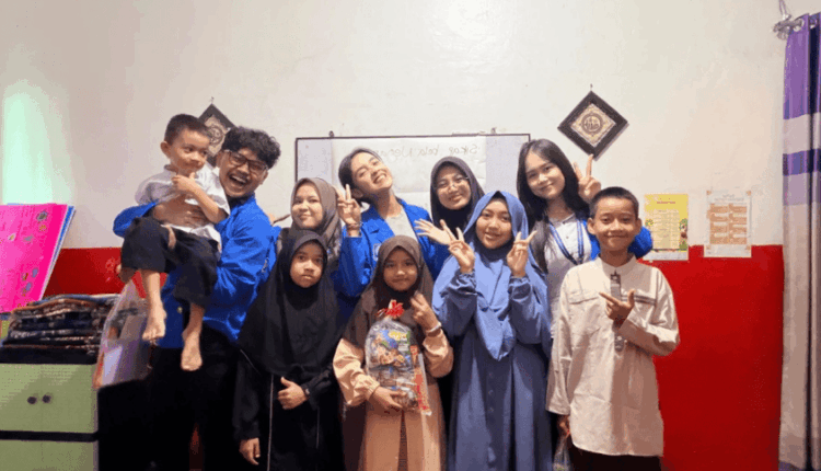 Mahasiswa UBSI