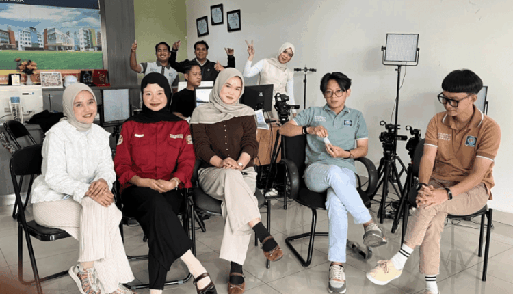 Raih Beasiswa