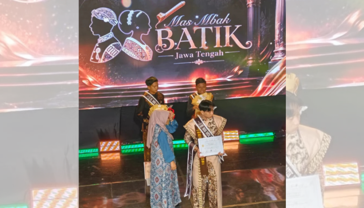 Prestasi Membanggakan! Mahasiswa UBSI Kampus Purwokerto Raih Mahkota Mas Batik Jawa Tengah 2026