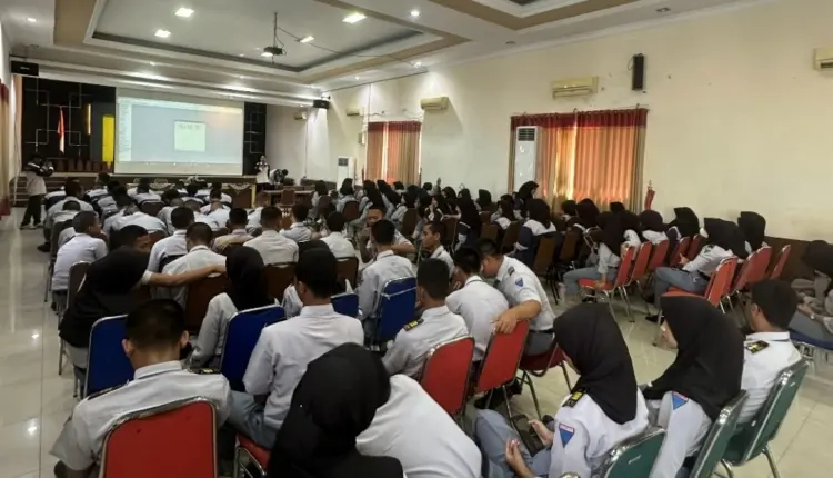 Kolaborasi HIMATK UBSI Kampus Tegal dan SMK Negeri 3 Tegal Cetak Talenta Digital Siap Industri