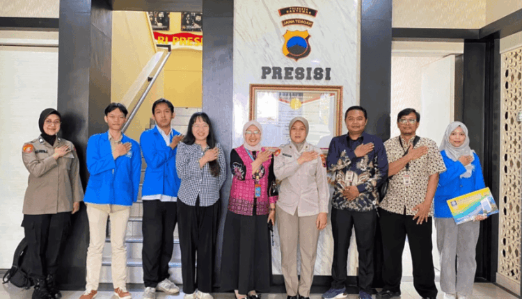 Mahasiswa UBSI