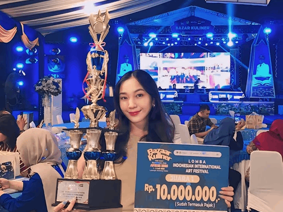 Juara 1