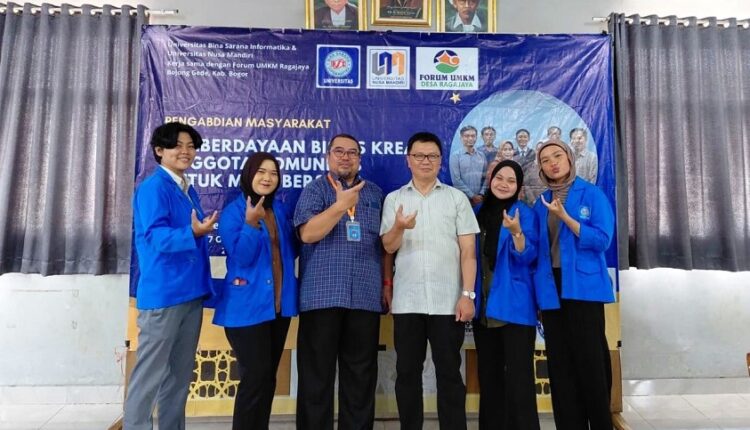 Dosen dan Mahasiswa UBSI Edukasi Kelompok PKK