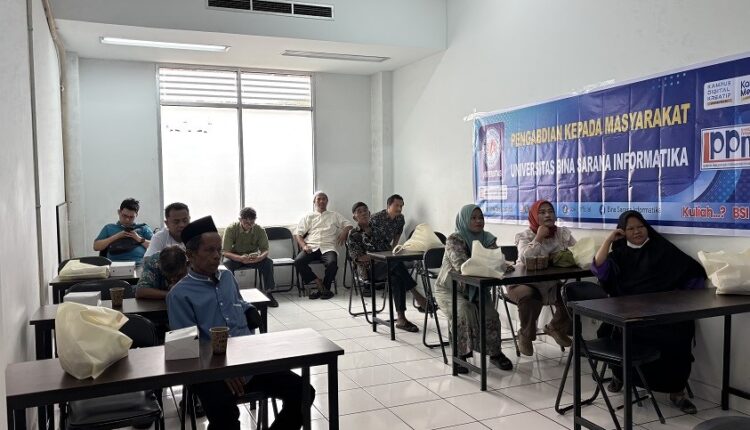 UBSI Latih Pengurus RT dan PKK Rawa Mekar Jaya